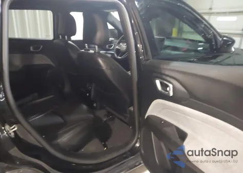 2023 Jeep Compass Latitude Lux Fwd from USA, damaged, VIN 3C4NJDFN9PT533362